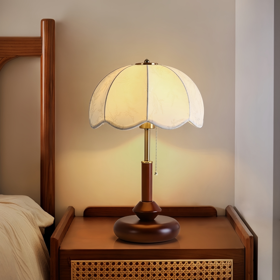 Lighting Decor Bedroom - Винтажная настольная лампа-купол с фестончатым краем