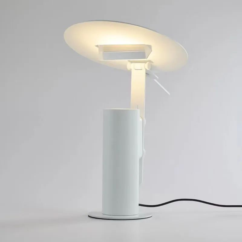 Lighting Decor Bedroom - Современная креативная простая настольная лампа с